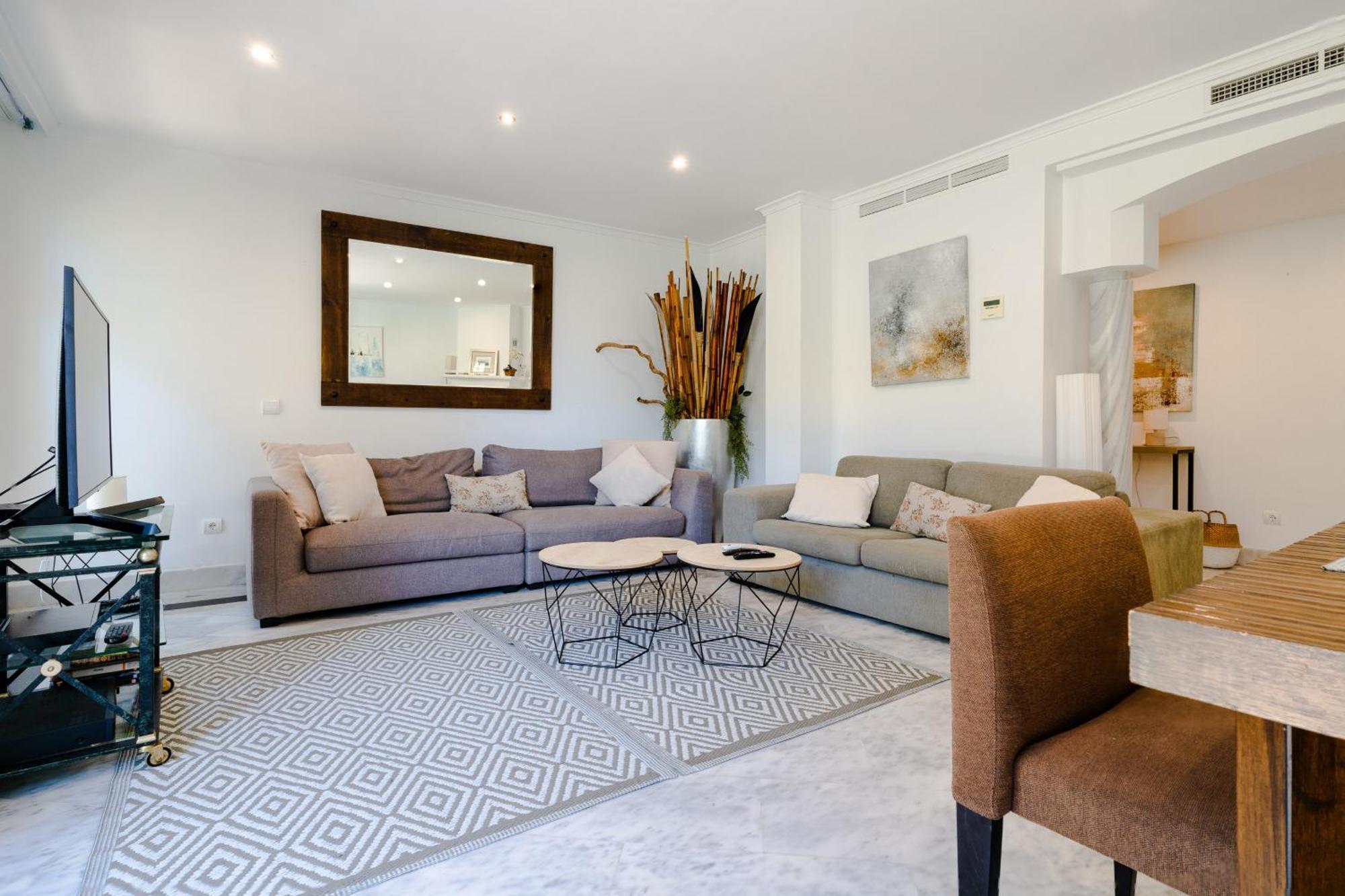 Apartment White Pearl Elviria Marbella