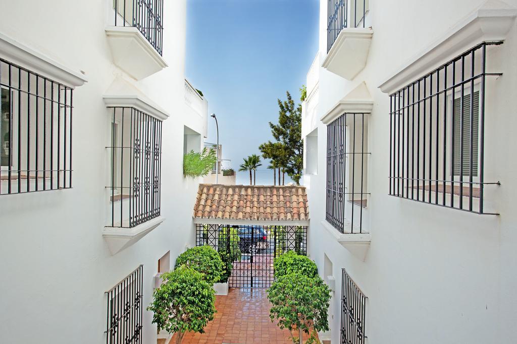 White Pearl Elviria Apartment Marbella